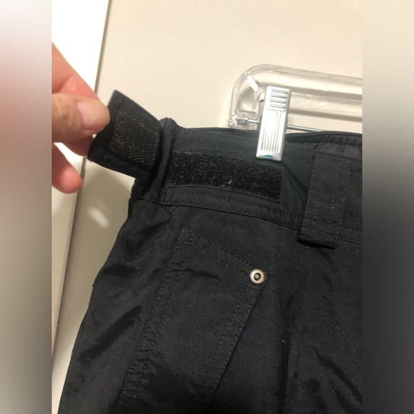 COLUMBIA black woman’s winter pants size L. - Picture 4 of 12